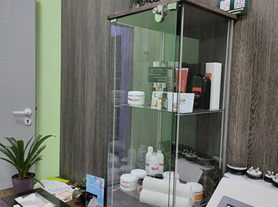 Студия массажа и коррекции фигуры ИЗУМРУД