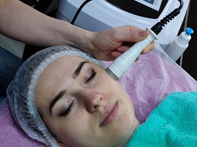 Студия массажа и коррекции фигуры ИЗУМРУД